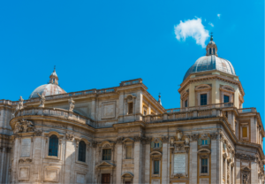 Nell'immagine il dettaglio della Basilica di SanPietro